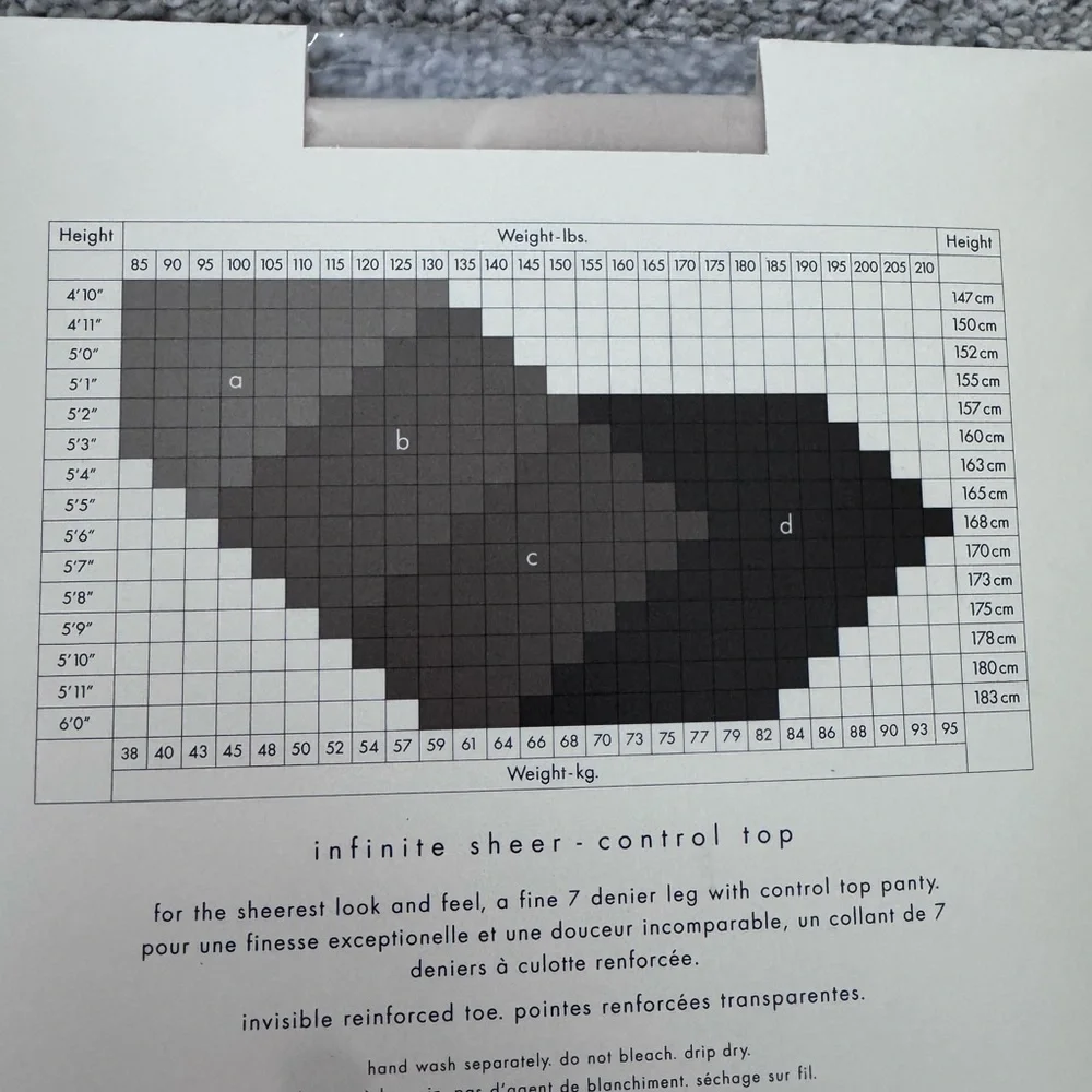 CALVIN KLEIN INFINITE SHEER CONTROL TOP PANTYHOSE STYL 705 Light 1 SZ B